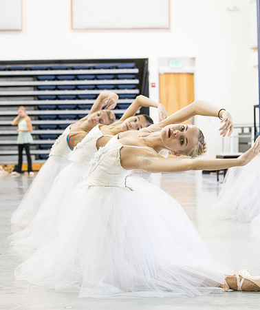 20161013_MCB_Giselle_Act1_Rehersal_Studio9C7C0078