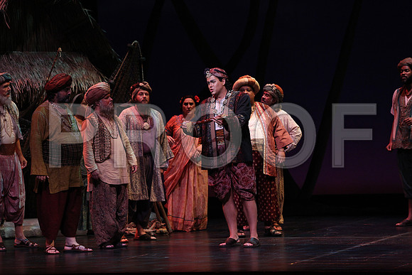 20150226_The_Pearl_Fisher_Act_29C7C0568