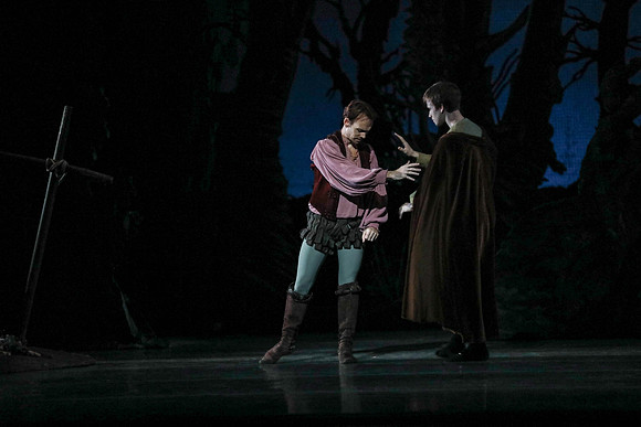 20161020_MCB_Giselle_2Cast_Act2_no Makeup_DRDA_Arsht_73A1585