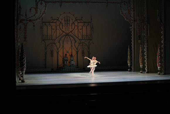 20141223_Nutcracker_ARTC_Pasdedeux_AL1B5767