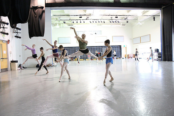 20150312_MCB_Raymonda_Variations_Studio_Arnold_9C7C6322