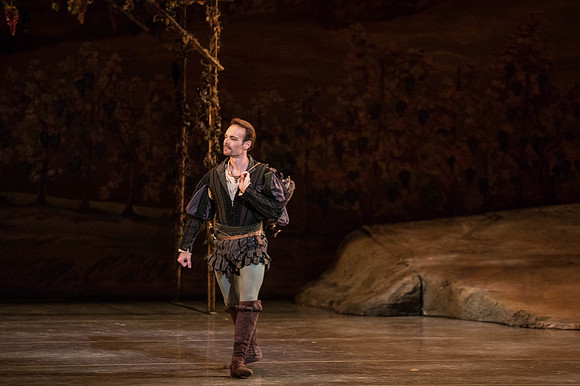 20161022_MCB_Giselle_Act1_2Cast_Tricia_Arsht_Arsht_73A5551