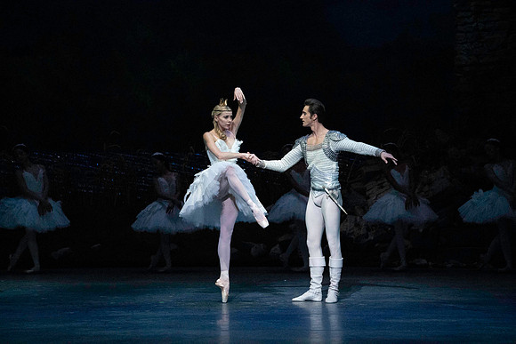 20240417_Swan_Lake_Act 4_2_Cast_DSC3049.ARW