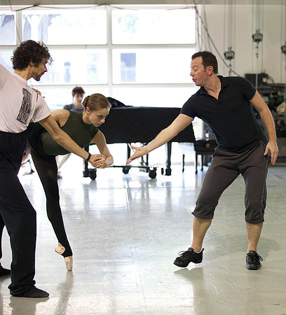 7065B_DG_Studio_Rehersal_Synphonic_Dance_Alexie_Ratmansky_MCB_FL_IMG_0520