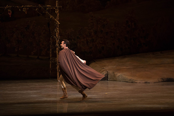 20161022_MCB_Giselle_Act1_2Cast_Tricia_Arsht_Arsht_73A5593