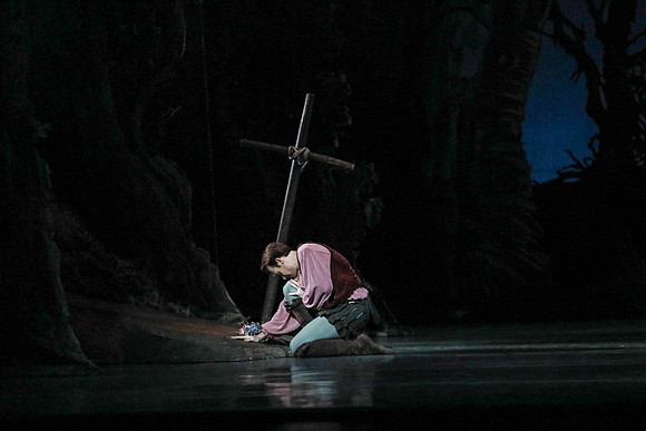 20161020_MCB_Giselle_2Cast_Act2_no Makeup_DRDA_Arsht_73A1588