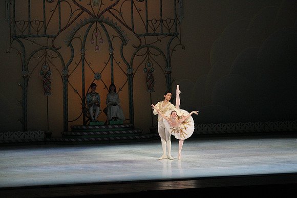 20141223_Nutcracker_ARTC_Pasdedeux_AL1B5782
