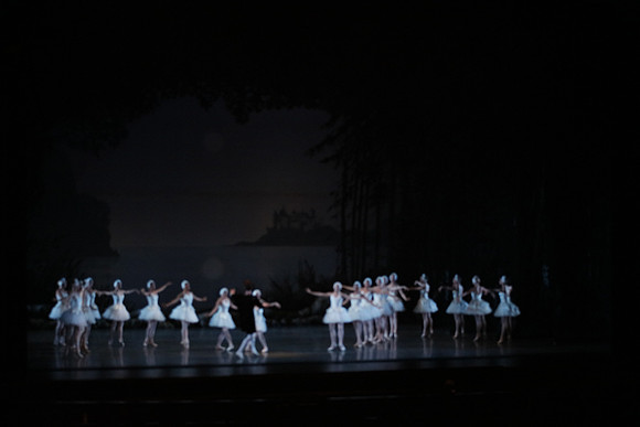 20151023_MCB_Swan_Lake_Prefomance_Arsht__75A2696