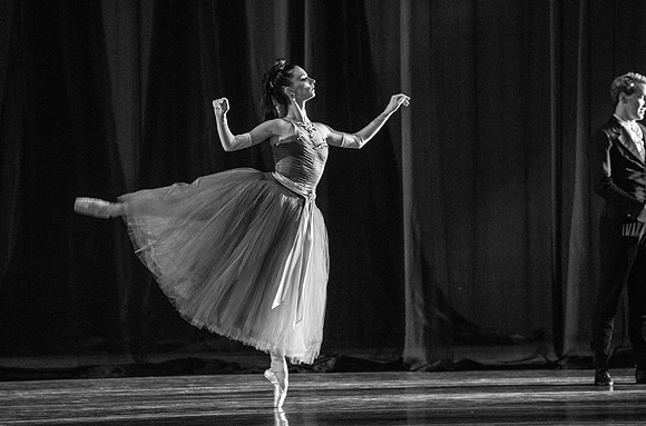 20180405_La Valse_Balanchine_Ravel__73A4123