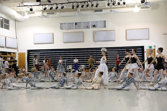 20160310_Midsummer_Act1_Studio_IMG_1327