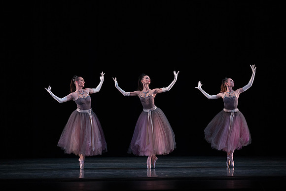20180405_La Valse_Balanchine_Ravel__73A4163