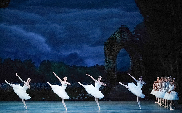 Swan_Lake_Act 2_DR 1 Cast_4173