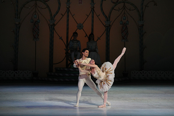 20141223_Nutcracker_ARTC_Pasdedeux_CG3P0908