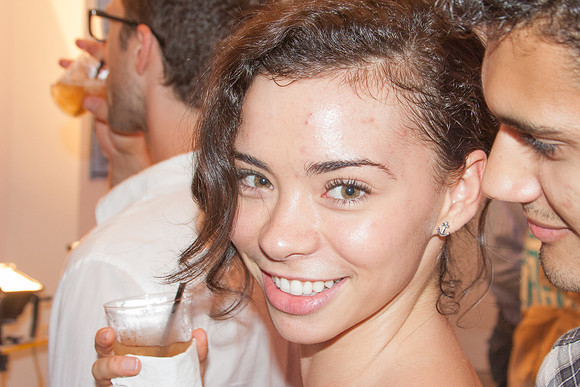 20120906_T1936x1288-56759