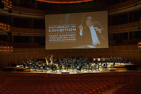 20211204_Pictures_at_an_Exhibition_Arsht_DSC4701