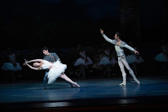 20240417_Swan_Lake_Act 4_2_Cast_DSC3036.ARW