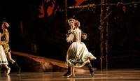 20161020_MCB_Giselle_Act1_DRDA_Arsht_73A3355