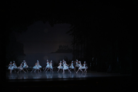 20151023_MCB_Swan_Lake_Prefomance_Arsht__75A2461