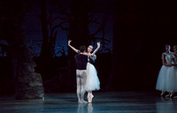20161022_MCB_Giselle_Act2_2Cast_Tricia_Arsht_73A0013