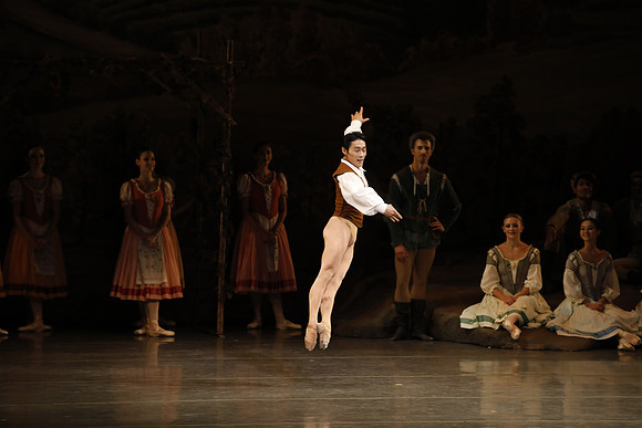 20161023_MCB_Giselle_Act1_3Cast_Jennifer_Laurent_Arsht__73A3198