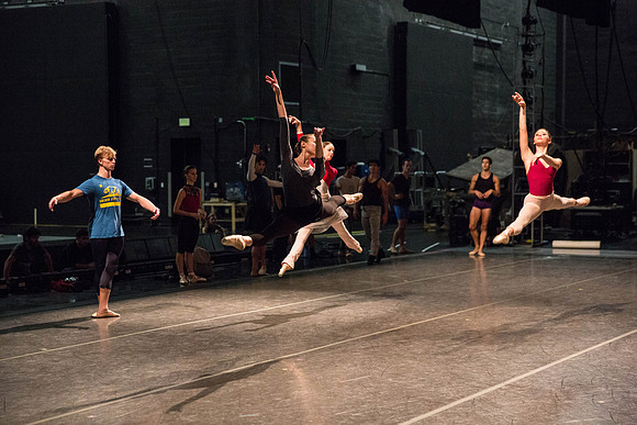 20161022_MCB_Giselle_Company_Clase_Arsht9C7C0116