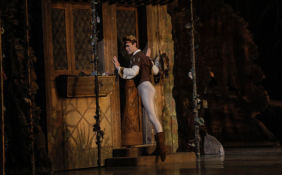 20161020_MCB_Giselle_Act1_DRDA_Arsht_73A3420