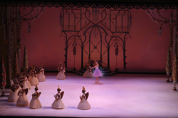 20141229_Nutcracker_WPB_Angels_CG3P0097