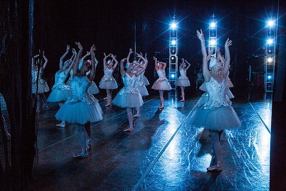 20151022_MCB_Back_Stage_Arsht_L1B6138