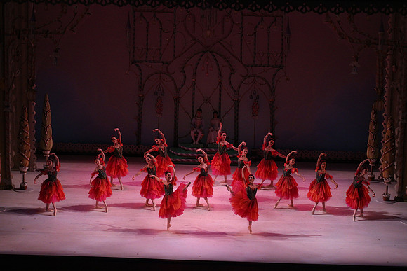20141229_Nutcracker_WPB_Flowers__CG3P2333