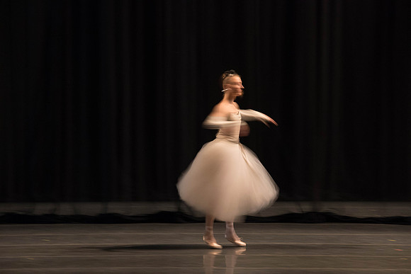 20180406_La_Valse_Motion_Blur_Balanchine_73A6900