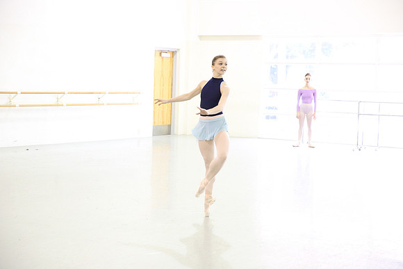 20150312_MCB_Raymonda_Variations_Studio_Lopez_Roma_9C7C7256
