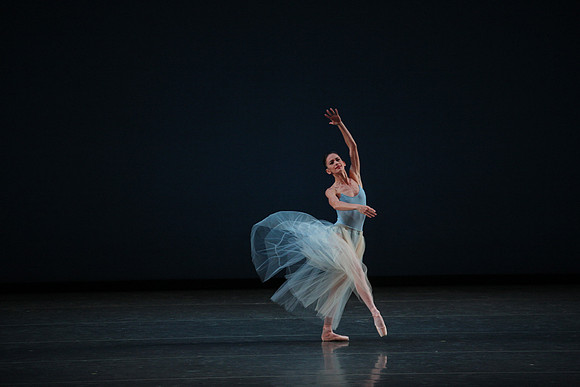 20170114_Serenade_Preformance_Tricia_Jeanette_Emily_Saturday_MCB_9C7C0104
