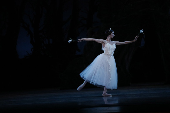20161020_MCB_Giselle_Act2_DRDA_Arsht_73A6069