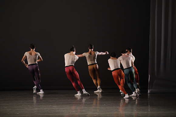 20170113_Glass_Pieces_Akhnaten_PR_MCB_Arsht_73A0766