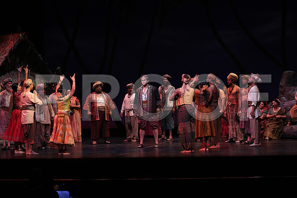 20150226_The_Pearl_Fisher_Act_29C7C0618