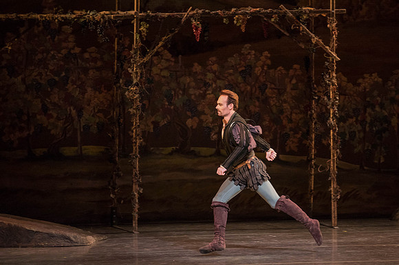 20161022_MCB_Giselle_Act1_2Cast_Tricia_Arsht_Arsht_73A5578