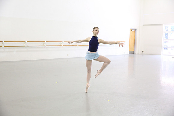 20150312_MCB_Raymonda_Variations_Studio_Lopez_Roma_9C7C7261