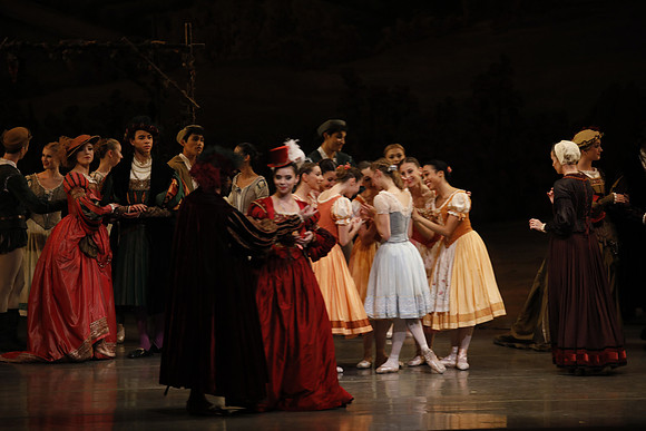 20161021_MCB_Giselle_Act1_Preformance_Arsht_73A0014