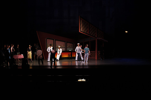 20151022_MCB_Fancy_Free_Warmup_Stage_Arsht_75A5234