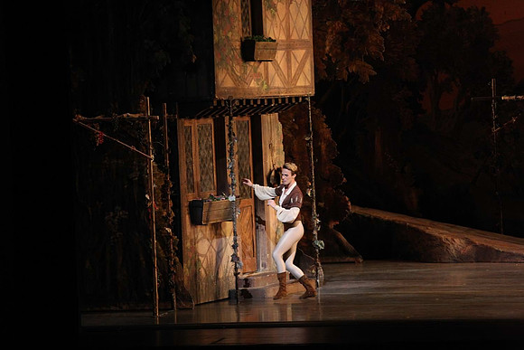 20161020_MCB_Giselle_Act1_DRNN_Arsht_9C7C0119