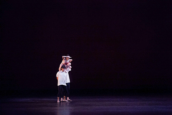 7065_DG_Synphonic_Dance_Alexie_Ratmansky_MCB_FL_IMG_6985