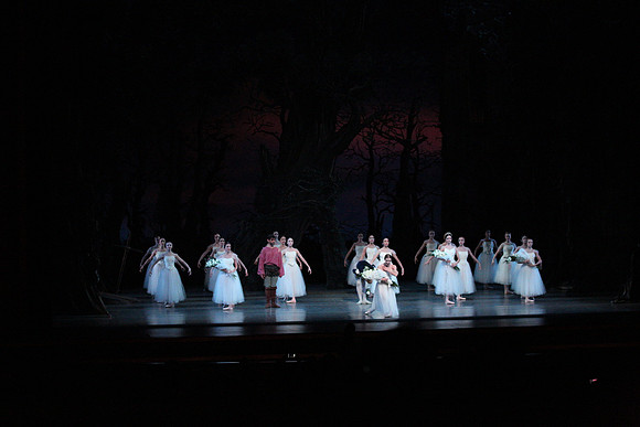 20161021_MCB_Giselle_Act2_Preformance_Arsht_9C7C0092