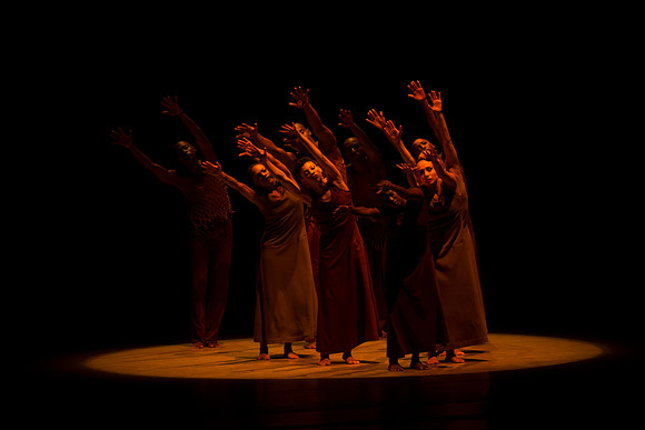 20170223_Alvin_Ailey_Revelations_PR_Closeup_G3P4746