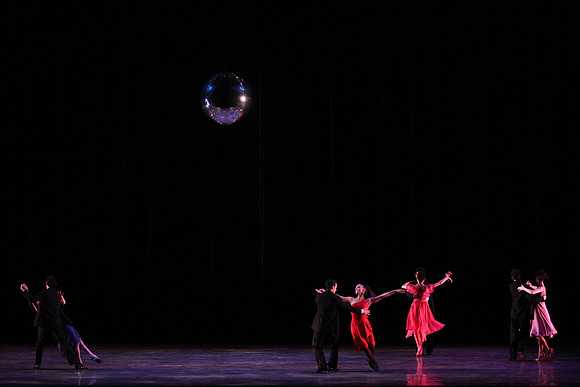20150108_MCB_9_Sinatra_Dress_Hear_the_Dance_9C7C2650