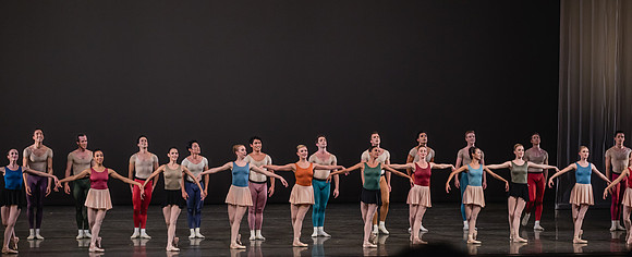 20170113_Glass_Pieces_Akhnaten_PR_MCB_Arsht_73A2015