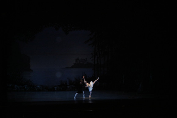 20151023_MCB_Swan_Lake_Prefomance_Arsht__75A2395