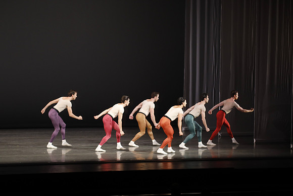 20170113_Glass_Pieces_Akhnaten_PR_MCB_Arsht_73A0747