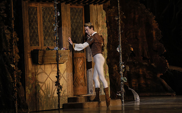 20161020_MCB_Giselle_Act1_DRDA_Arsht_73A3419