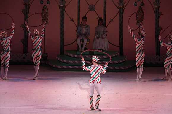 20141229_Nutcracker_WPB_Hoops_CG3P1438
