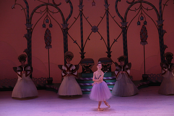 20141229_Nutcracker_WPB_Angels_CG3P0108
